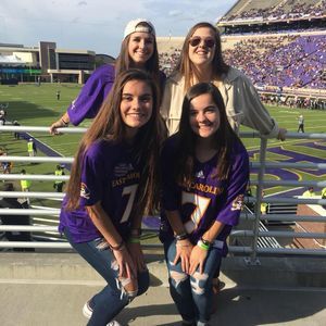 Meet your Posher, Ashleigh